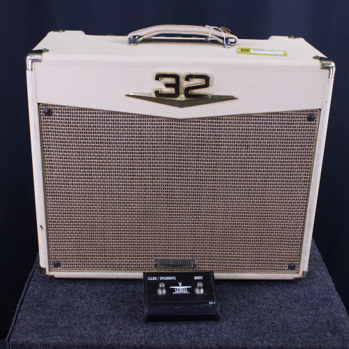 Vist Large View of Product Image Which is Used Crate PALOMINO V32 W/FTSW 1 x 12 Tube Combo Amplifier 1 x 12