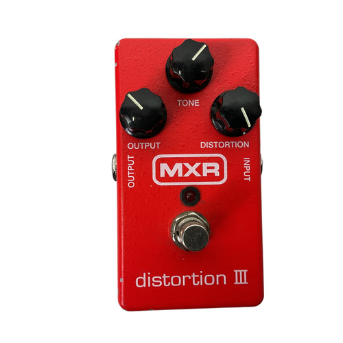 Vist Large View of Product Image Which is Used MXR DISTORTION III Distortion Pedal