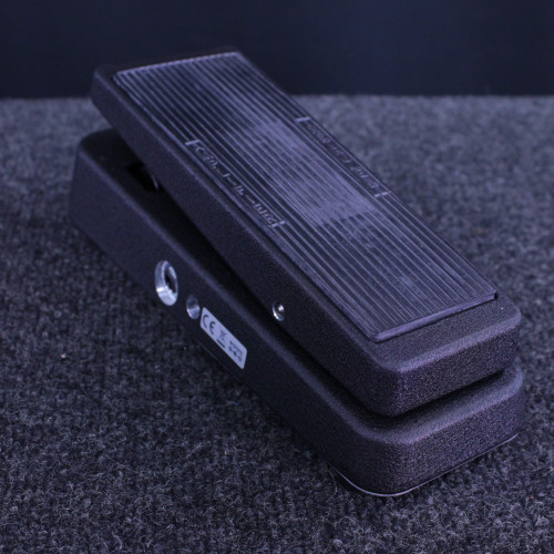 Vist Large View of Product Image Which is Used Dunlop CRY BABY CLASSIC Wah Pedal