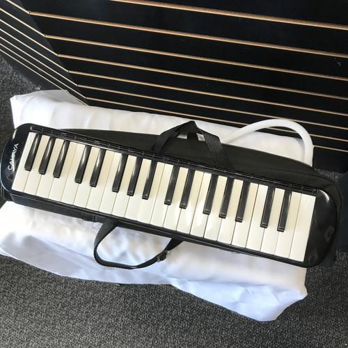 Vist Large View of Product Image Which is Used CAHAYA MELODICA Compact Keyboard Compact
