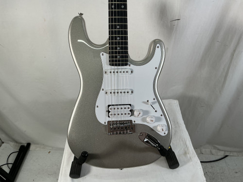 Vist Large View of Product Image Which is Used EASTROCK S STYLE GUITAR S Type Electric Guitar Silver/Gray 6-String