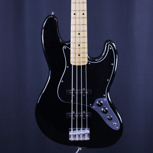 Vist Large View of Product Image Which is Used Fender STANDARD SERIES JAZZ BASS INDONESIA J Type Bass Guitar Black 4-String