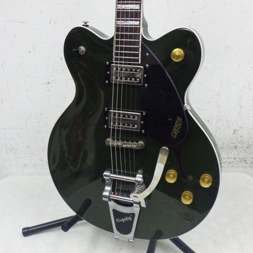 Vist Large View of Product Image Which is Used Gretsch G2622 T/tg Streamliner Semi Hollow  electric Guitar Green 6-String