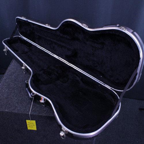 Vist Large View of Product Image Which is Used Fender STRAT CASE CHAINSAW Guitar Case