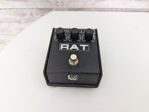 Vist Large View of Product Image Which is Used Pro Co RAT Pedal