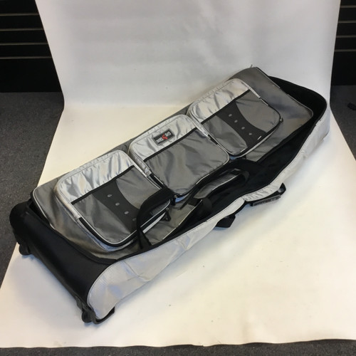 Vist Large View of Product Image Which is Used GIGSKINZ 76 KEY BAG Medium Keyboard Bag