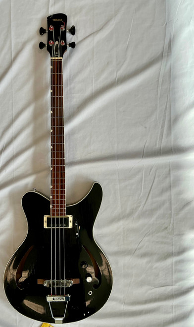 Vist Large View of Product Image Which is Used 1968 Yamaha SA-17 Vintage P Type Bass Guitar Black 4-String