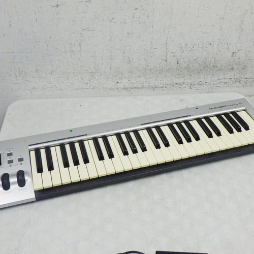 Vist Large View of Product Image Which is Used M-Audio keyrig 49 49-Key Controller 49-Key