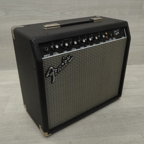 Vist Large View of Product Image Which is Used Fender Frontman 25r 1x10 Solid State Amplifier