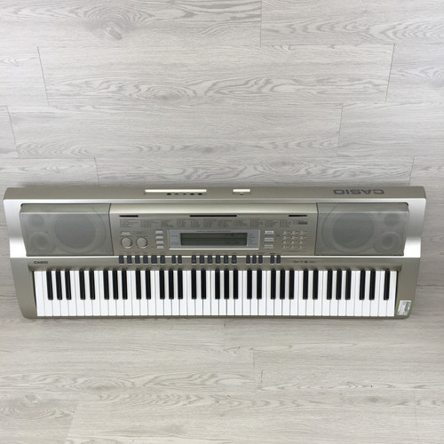 Vist Large View of Product Image Which is Used Casio WK-200 76-Key Keyboard 76-key