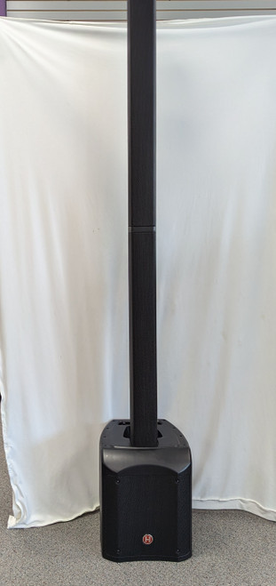 Vist Large View of Product Image Which is Used Harbinger MLS900 Powered Full Range Speaker Cabinet