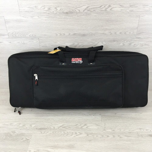 Vist Large View of Product Image Which is Used Gator 61-KEY KEYBOARD GIG BAG Medium Keyboard Bag