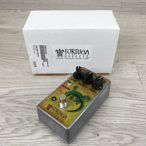 Vist Large View of Product Image Which is Used TORTUGA GECKO Delay Pedal