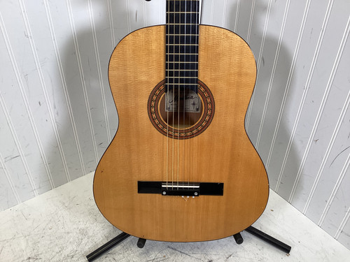 Vist Large View of Product Image Which is Used Montana CL80 Laminate Top Acoustic Guitar Natural