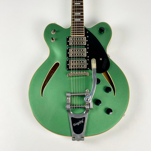 Vist Large View of Product Image Which is Used Gretsch G2627T/GRG Semi-Hollow Electric Guitar Green 6-String