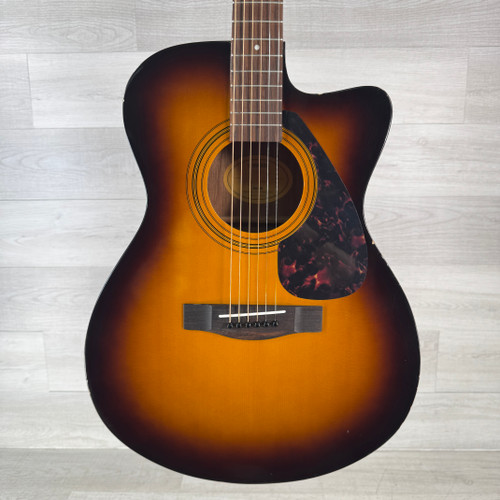 Vist Large View of Product Image Which is Used Yamaha KUA100 Urban Acoustic Guitar - Sunburst