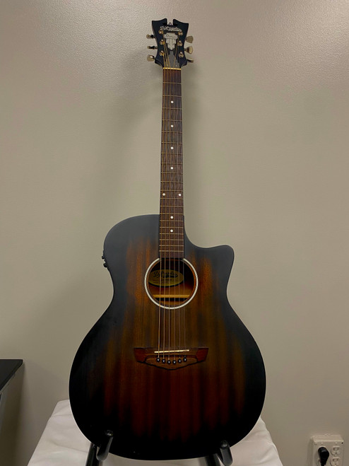 Vist Large View of Product Image Which is Used D'Angelico PREMIER GRAMERCY ACOUSTIC GUITAR Laminate Top Acoustic Guitar Wood