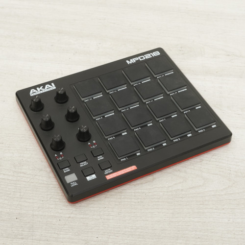 Vist Large View of Product Image Which is Used Akai MPD218 Pad Controller Pad