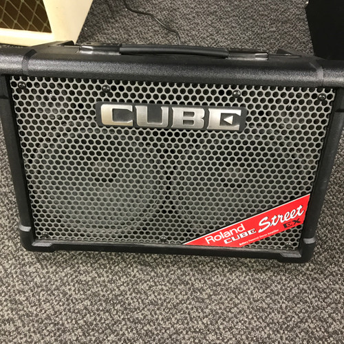 Vist Large View of Product Image Which is Used Roland CUBE STREET EX Solid State Guitar Combo Other