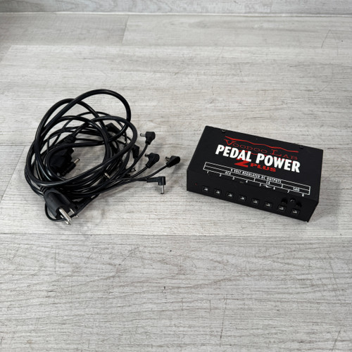 Vist Large View of Product Image Which is Used Voodoo Lab Pedal Power 2 PLUS - 8-output Isolated Guitar Pedal Power Supply