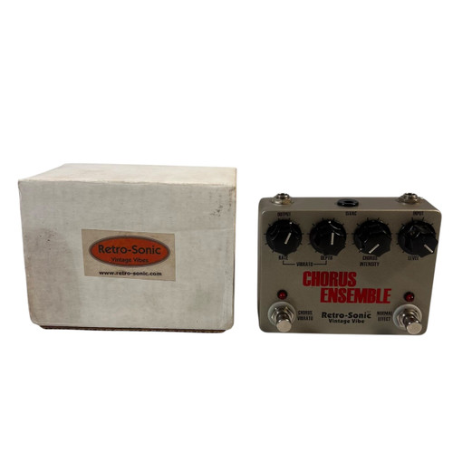 Vist Large View of Product Image Which is Used Retro King Chorus Ensemble Pedal