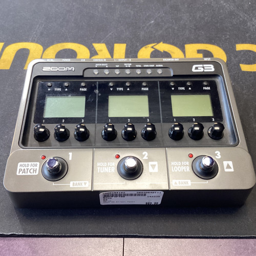 Vist Large View of Product Image Which is Used Zoom G3 Floorboard Effect