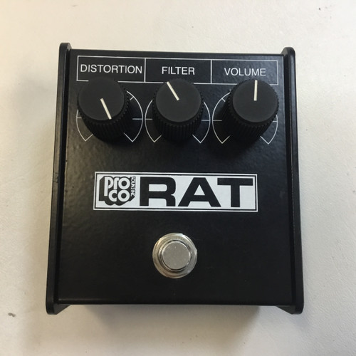 Vist Large View of Product Image Which is Used Pro Co WHITE FACE RI RAT Distortion Pedal