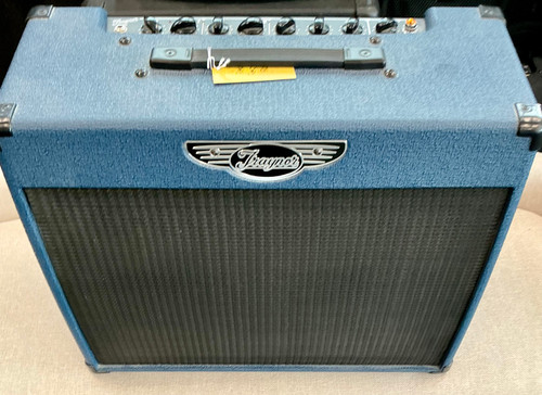 Vist Large View of Product Image Which is Used Traynor CUSTOM VALVE YCV15Blue Tube Combo Amplifier 1 x 12