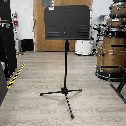 Vist Large View of Product Image Which is Used - Gator GATOR DELUXE TRIPOD MUSIC STAND 