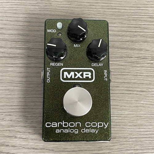 Vist Large View of Product Image Which is Used MXR CARBON COPY ANALOG DELAY Delay Pedal