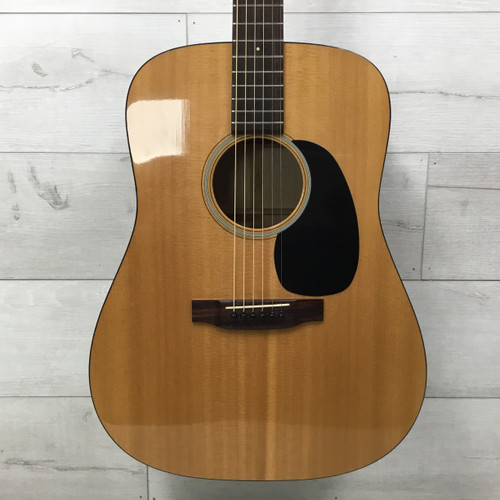 Vist Large View of Product Image Which is Used Martin D-16A 1988 Ash Back And Sides Vintage Solid Top Acoustic Guitar Natural