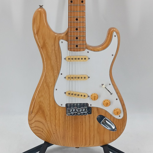 Vist Large View of Product Image Which is Used Cortez S-STYLE Vintage S Type Electric Guitar Natural 6-String