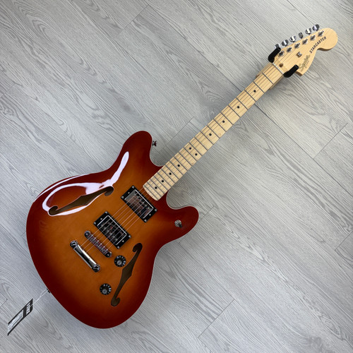 Vist Large View of Product Image Which is B-stock Squier Affinity Starcaster Semi-Hollow Sienna Sunburst