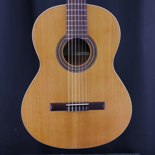 Vist Large View of Product Image Which is Used ALHAMBRA 1-OP CLASSICAL Solid Top Acoustic Guitar Natural