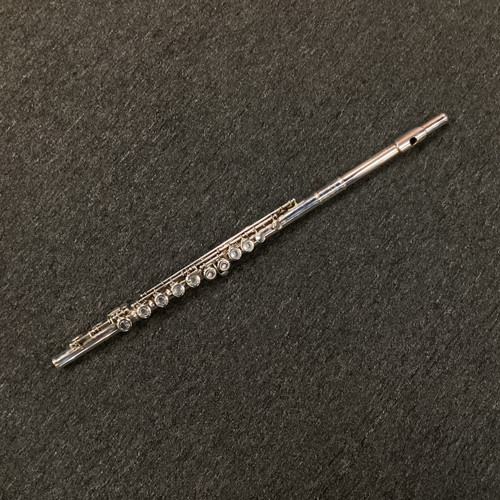 Vist Large View of Product Image Which is Used Armstrong 104 Student Flute