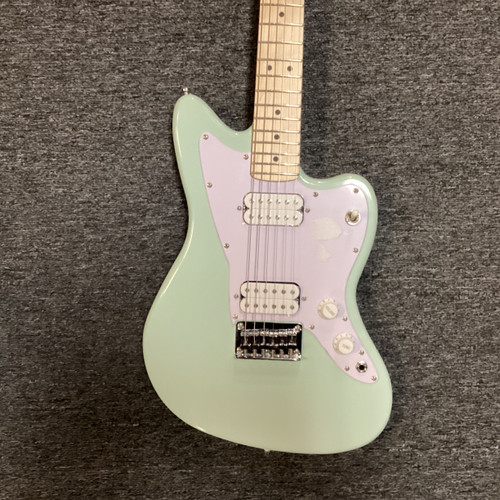 Vist Large View of Product Image Which is Used Squier MINI JAZZMASTER Offset Double Cutaway Electric Guitar Other 6-String