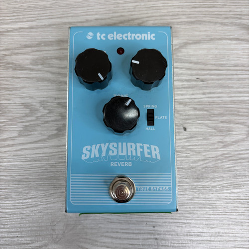 Vist Large View of Product Image Which is Used TC Electronic SKYSURFER REVERB Reverb Pedal