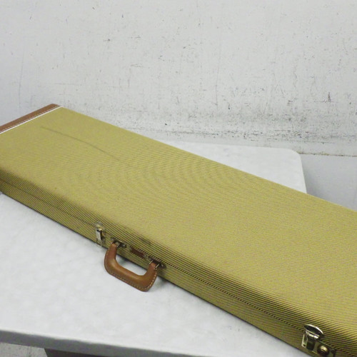 Vist Large View of Product Image Which is Used Fender TWEED BASS CASE Guitar Case