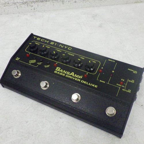 Vist Large View of Product Image Which is Used Tech 21 sanamp Bass Driver Di Deluxe Bass Pre-Amp Pedal