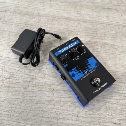 Vist Large View of Product Image Which is Used TC-Helicon VoiceTone H1 - Vocal Harmony Pedal