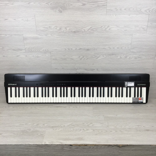 Vist Large View of Product Image Which is B-STOCK Roland GO:PIANO88PX 88-Key Digital Piano