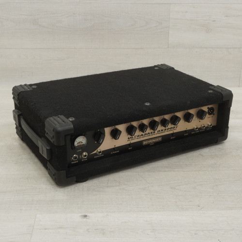 Vist Large View of Product Image Which is Used Behringer BX3000T Bass Amplifier Head