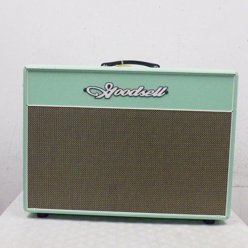 Vist Large View of Product Image Which is Used Goodsell 33 Custom Mark IV 2 x 12 Tube Combo Amplifier 2 x 12