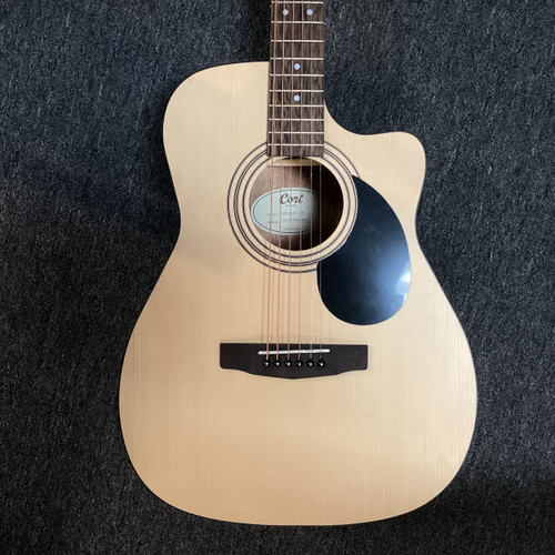Vist Large View of Product Image Which is Used Cort AF515 Solid Top Acoustic Guitar Other