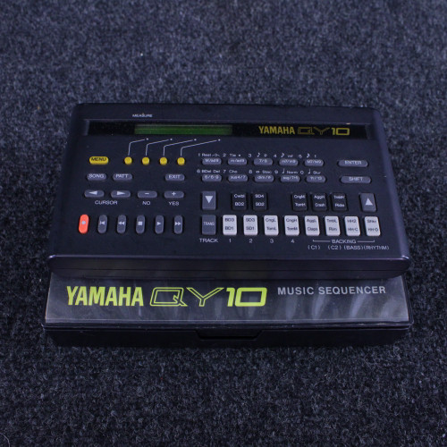 Vist Large View of Product Image Which is Used Yamaha QY10 MUSIC SEQUENCER Vintage Compact Synthesizer Compact