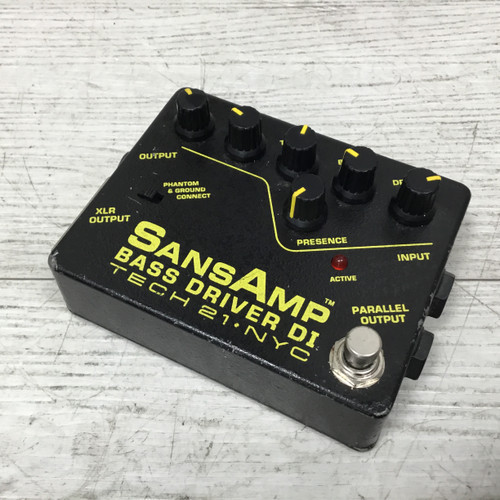 Vist Large View of Product Image Which is Used Tech 21 Sansamp Bass Driver DI Pre-Amp Pedal
