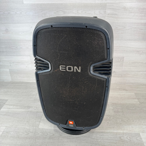 Vist Large View of Product Image Which is Used JBL EON 515 - 15-inch 450-watt Powered Speaker - Local Pickup Only