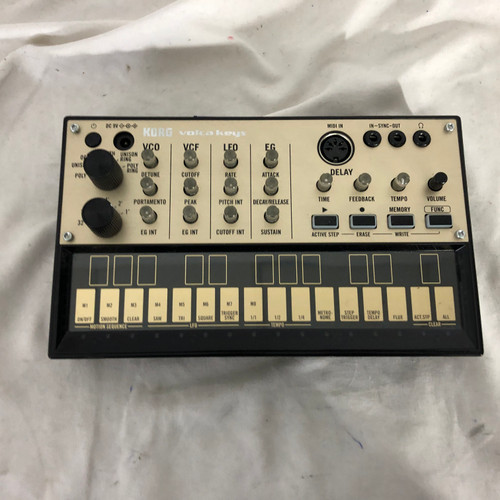 Vist Large View of Product Image Which is Used Korg VOLCA KEYS Compact Synthesizer Compact