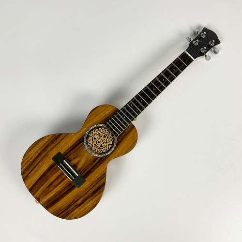 Vist Large View of Product Image Which is Used Bruce Wei UE17 Tenor Ukulele Wood