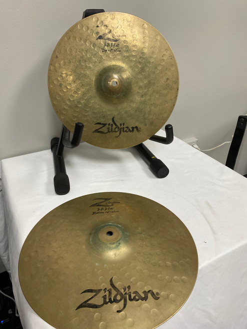 Vist Large View of Product Image Which is Used Zildjian 14 IN Z CUSTOM HI HATS Hi Hat Cymbals 14"